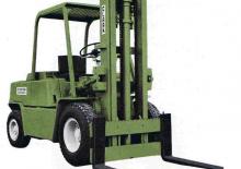 навантажувач з вилковим захватом LPG Clark C 500-y-80