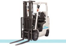 навантажувач з вилковим захватом LPG UniCarriers CF80