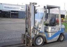 навантажувач з вилковим захватом LPG TCM FG 25 N 4 T