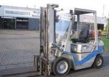 навантажувач з вилковим захватом LPG TCM FG 25 T 6 H