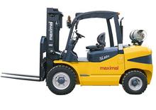 навантажувач з вилковим захватом LPG Maximal FL 45 T-M1WE3