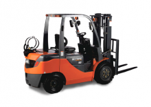 навантажувач з вилковим захватом LPG OCTANE FY45