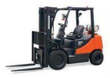 навантажувач з вилковим захватом LPG Doosan G25E-7