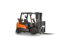 навантажувач з вилковим захватом LPG Doosan G25NX Plus