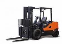 навантажувач з вилковим захватом LPG Doosan G50SC-7