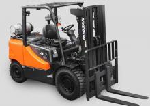 навантажувач з вилковим захватом LPG Doosan G55C-5