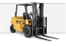 навантажувач з вилковим захватом LPG Caterpillar GP 25