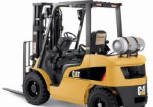 навантажувач з вилковим захватом LPG Caterpillar GP30N