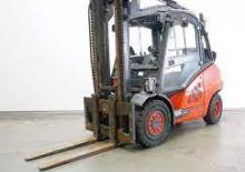 навантажувач з вилковим захватом LPG Linde H50/600T
