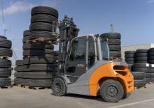 навантажувач з вилковим захватом LPG Still RX 70-50 T