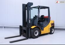 навантажувач з вилковим захватом LPG Jungheinrich TFG 425 s
