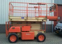 Ножичні підйомники колісні JLG 3969 e