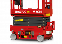 Ножичні підйомники колісні MAGNI ES0607DC