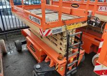 Ножичні підйомники колісні Holland-Lift HL 11816