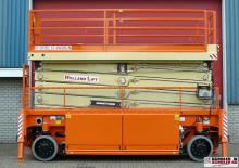 Ножичні підйомники колісні Holland-Lift HL-285 E13 4WDS/N
