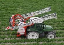 Обприскувачі польові Kuhn Deltis 800