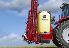 Обприскувачі польові Hardi MASTER 1500
