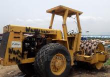 одновальцові дорожні катки Bomag BW 212 PD