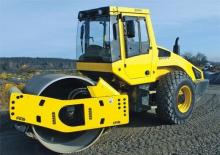 одновальцові дорожні катки Bomag BW 213 DHC-4