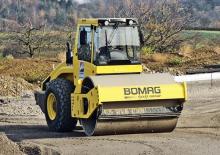 одновальцові дорожні катки Bomag BW 214 DH-4