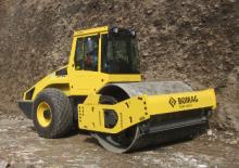 одновальцові дорожні катки Bomag BW 211 D-4i