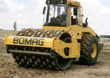 одновальцові дорожні катки Bomag BW 214 PDH-4i