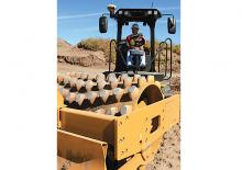 одновальцові дорожні катки Caterpillar CP56B