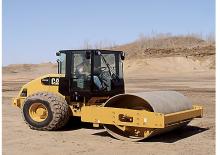 одновальцові дорожні катки Caterpillar CS533E