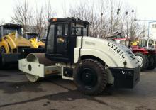 одновальцові дорожні катки YTO LT207G