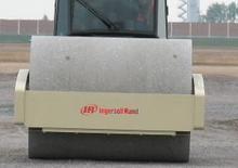 одновальцові дорожні катки IR-ABG Pro Pac SD 180 F