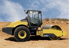 одновальцові дорожні катки Volvo SD190DX