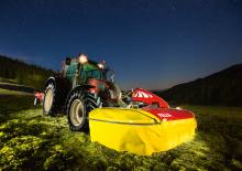 Передньо-привідні косильні барабани без кондиціонування Fella KM 3140 FP-V