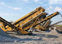 Пересувні грохоти IROCK  TS-522