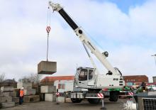 пересувні крани - телескопічна стріла Sennebogen 643E