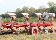 Плуги Unia Ibis L H 3+1