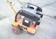 Реверсивні віброплити Ravi RRP 21 BH