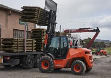 Позашляхові навантажувачі Ausa C 401 H x4