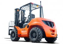 Позашляхові навантажувачі Noblelift FD4RT70