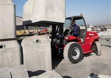 Позашляхові навантажувачі Manitou MC 30 NS