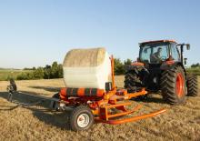 Обмотувальник рулонів/тюків Kubota WR1400 M