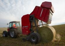 Прес-підбирачі рулонні  Massey Ferguson 2956 A