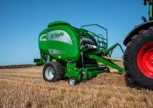 Прес-підбирачі рулонні  McHale V 8950