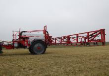 Причіпні польові обприскувачі Unia Egret 2015
