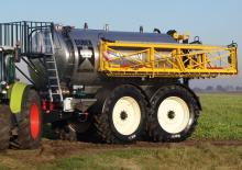 Причіпні польові обприскувачі Dubex Maxtor II