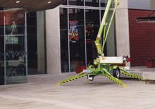 Автомобільні підйомники з шарнірною стрілою Niftylift NL 120 T