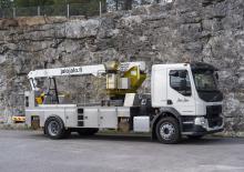 Причіпні телескопічні підйомники Bronto Skylift 16 1T 1