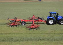 Причіпні валкоутворювачі (барабанні граблі) Kuhn GA 13031