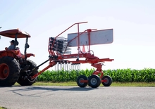 Причіпні валкоутворювачі (барабанні граблі) Kuhn GA 4230 T
