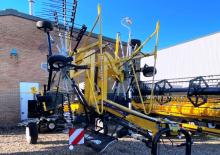Причіпні валкоутворювачі (барабанні граблі) New Holland ProRotor C760