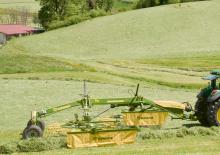 Причіпні валкоутворювачі (барабанні граблі) Krone Swadro TS 740 Twin